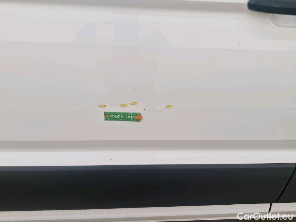 Volkswagen  Crafter  Fourgon e- 35 Fourgon mittellang Hochdach FWD 35kWh BVA #38