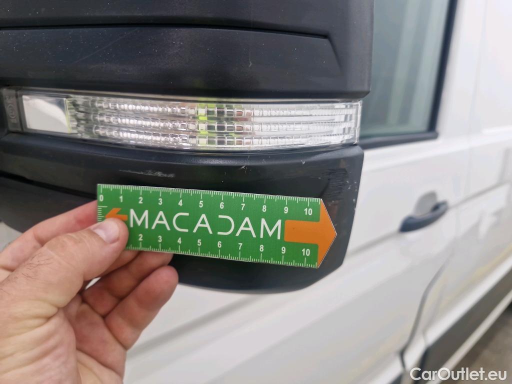  Volkswagen  Crafter  Fourgon e- 35 Fourgon mittellang Hochdach FWD 35kWh BVA #97