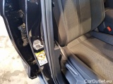  Volkswagen  T-ROC VOLKSWAGEN  / 2021 / 5P / SUV 2.0 TDI SCR LIFE DSG #71