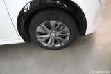  Peugeot  208  e- Active Pack 50kWh #23
