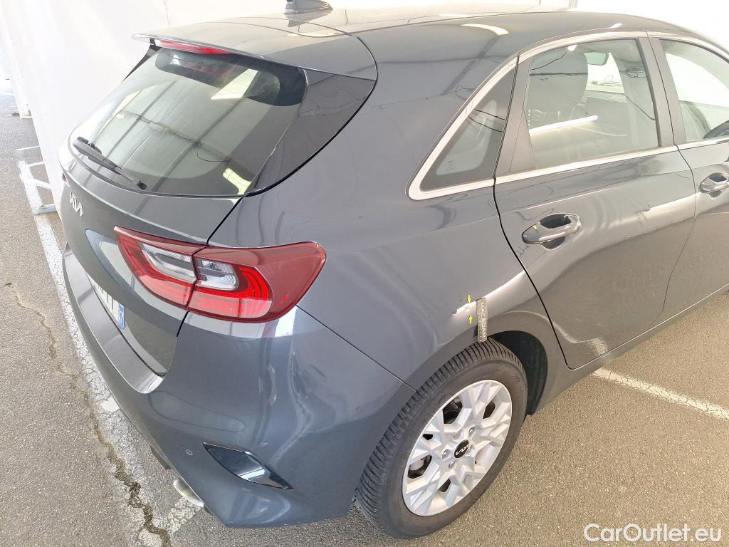  KIA  Cee'd Ceed Active 1.6 CRDi 135CV BVA7 E6d #4