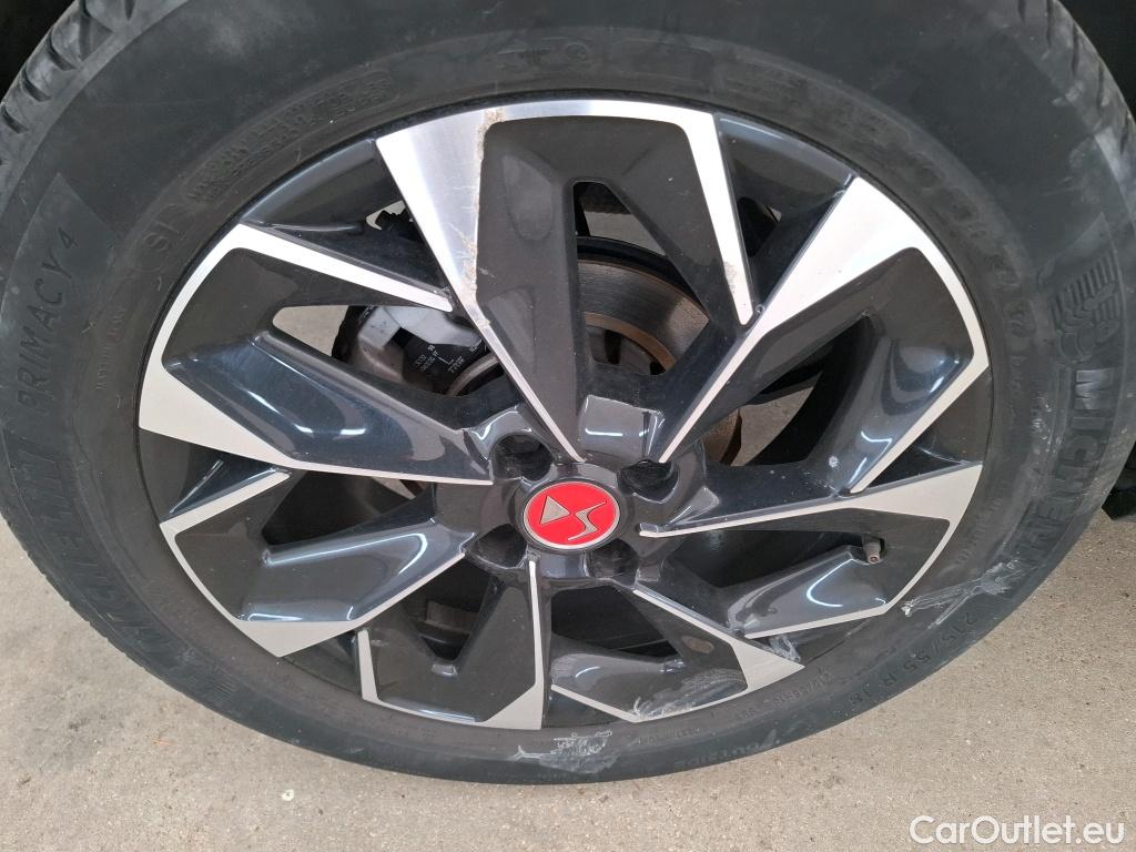  Citroen  DS3 3 Crossback INES DE LA FRESSANGE PARIS 1.2 PureTech 130CV BVA8 E6d #12
