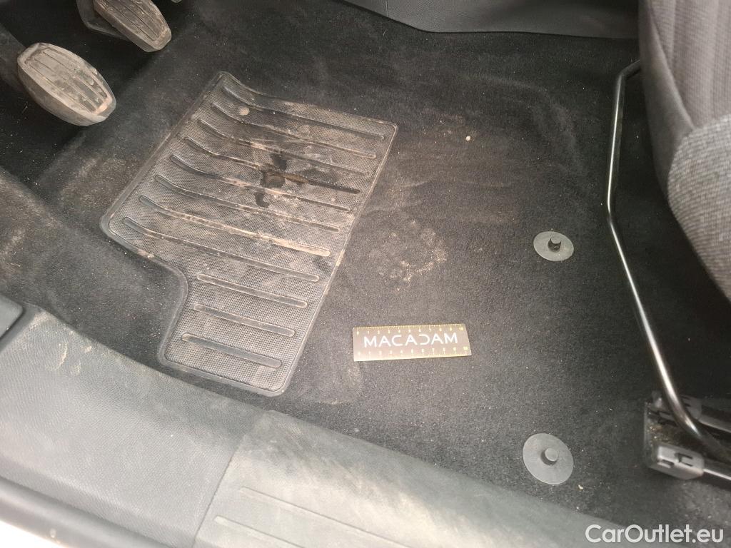  Peugeot  208  Active Business 1.5 HDi 100CV BVM6 E6d / VO RECONDITIONNE - PHOTOS AVANT RECONDITIONNEMENT #15