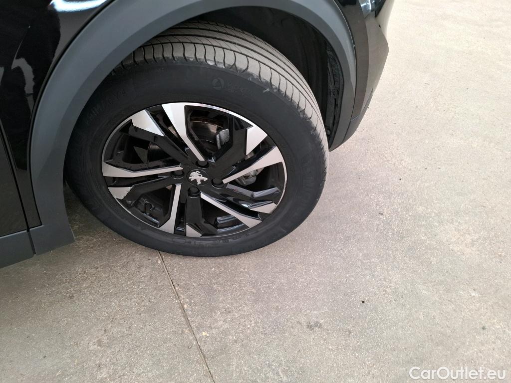  Peugeot  2008 PEUGEOT  / 2019 / 5P / Crossover 1.5 BLUEHDI 100 S&S ALLURE BUSINESS #1