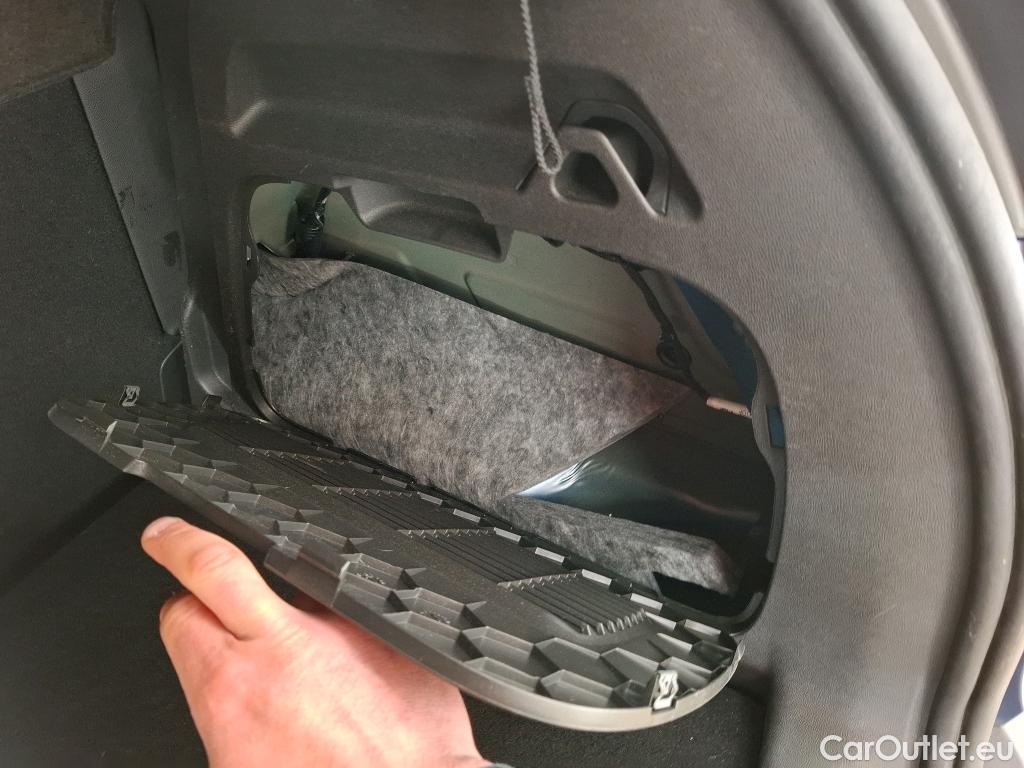  Opel  Crossland  X Elegance 1.2 Turbo 130CV BVA6 E6d / VO RECONDITIONNE - PHOTOS AVANT RECONDITIONNEMENT #9
