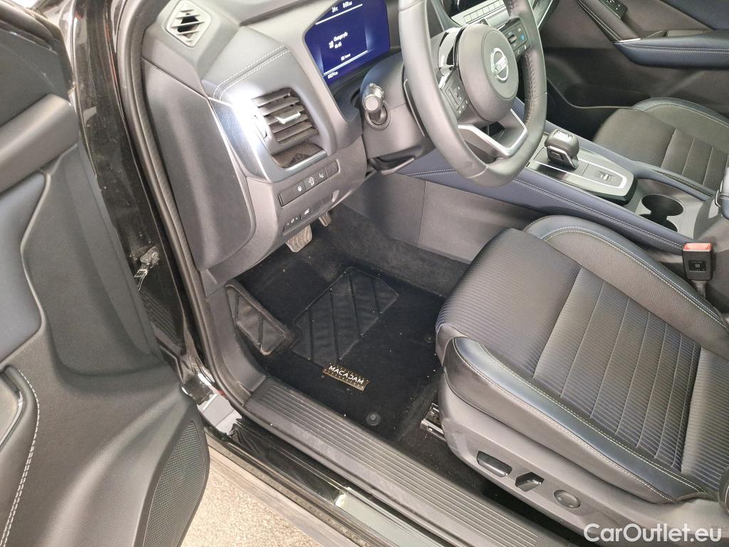  Nissan  Qashqai NISSAN  / 2021 / 5P / Crossover 1.3 MHEV 158ch Xtronic Tekna #1