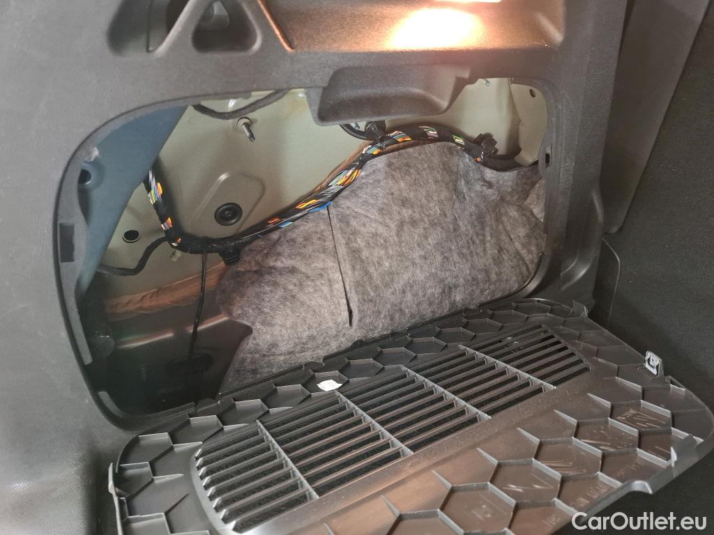  Opel  Crossland  X Elegance 1.2 Turbo 130CV BVA6 E6d / VO RECONDITIONNE - PHOTOS AVANT RECONDITIONNEMENT #8