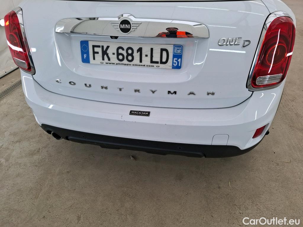  Mini  Countryman MINI  5p Crossover One D Finition Business Design 116 BVA7 #12