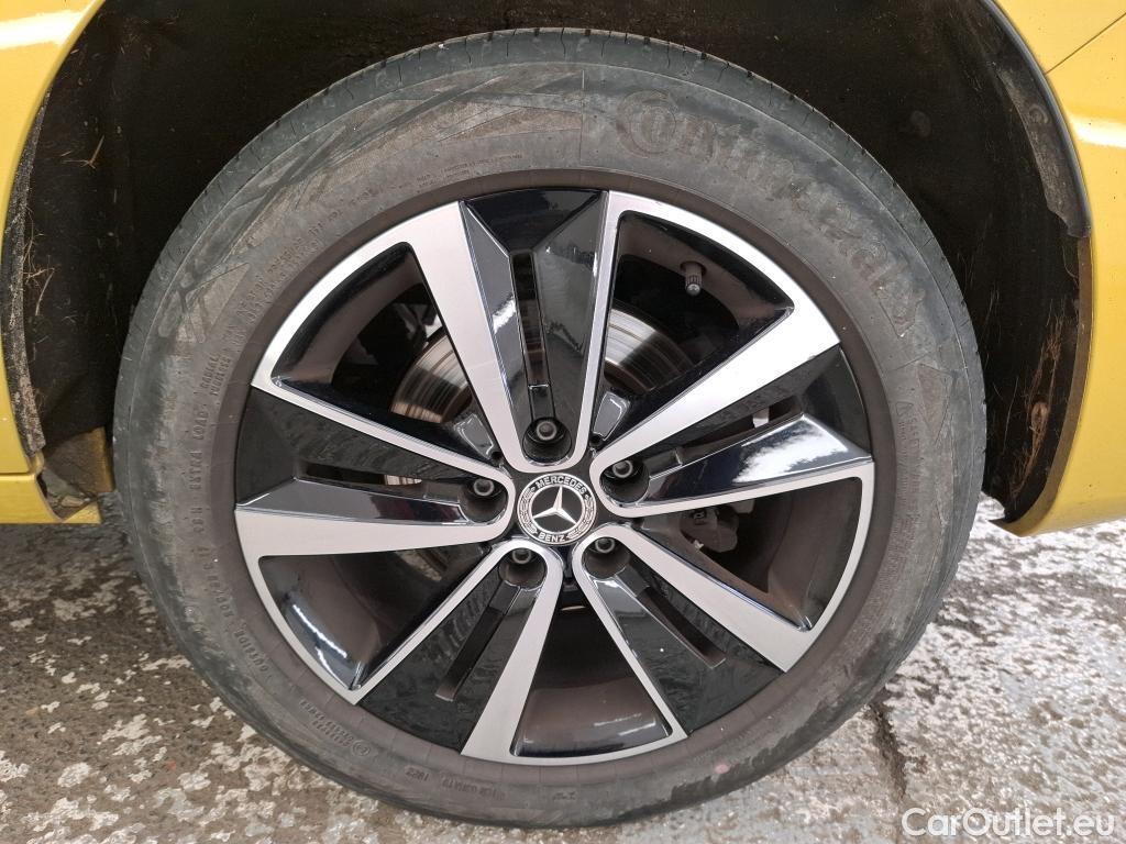  Land Rover  Discovery MERCEDES-BENZ Classe T / 2022 / 5P / monospace Classe T 180 d PROGRESSIVE #13