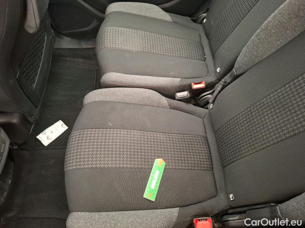  Peugeot  5008  Active Business 1.5 HDi 130CV BVA8 E6d / VO RECONDITIONNE - PHOTOS AVANT RECONDITIONNEMENT #3
