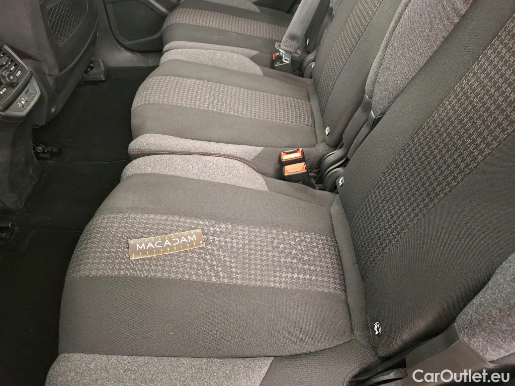  Peugeot  5008  Active Pack 1.5 HDi 130CV BVA8 7 Sieges E6d #18