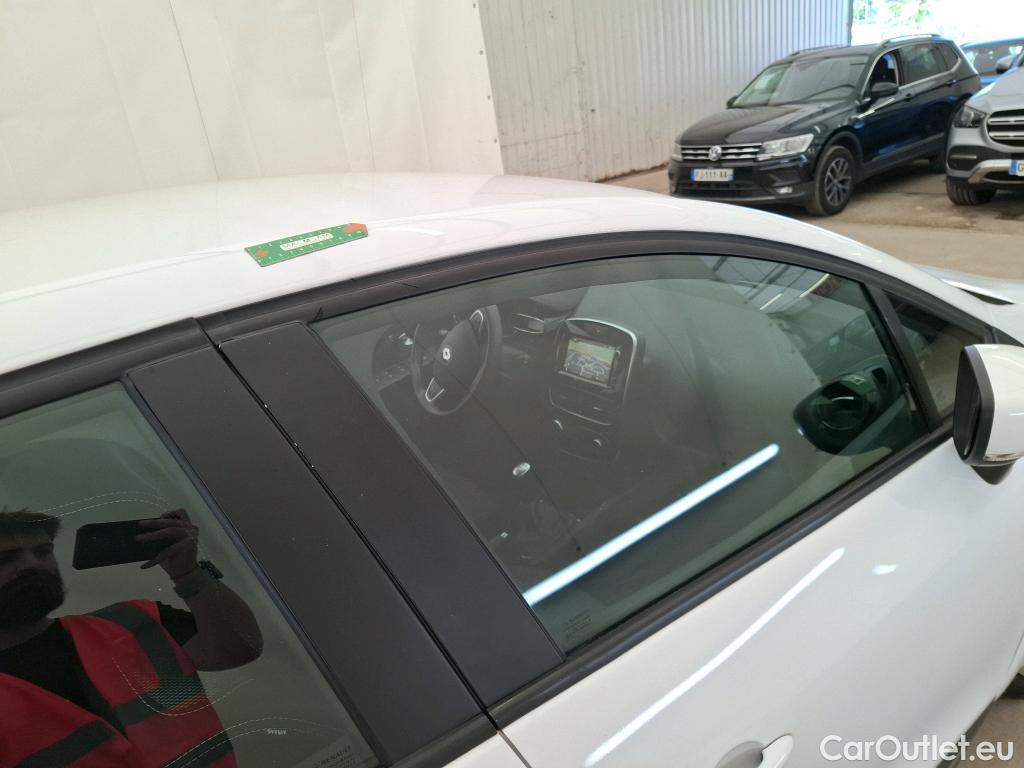  Renault  Clio  IV Business 0.9 TCe 90CV BVM5 E6 #1