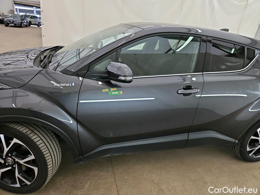  Toyota  C-HR TOYOTA  / 2016 / 5P / SUV 1.8 HYBRIDE 122 EDITION(SP) #13