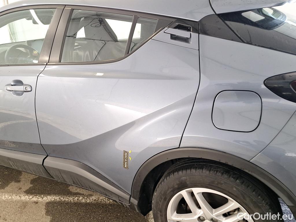  Toyota  C-HR TOYOTA  / 2016 / 5P / SUV 1.8 Hybride 122 Dynamic Business Stage A #21