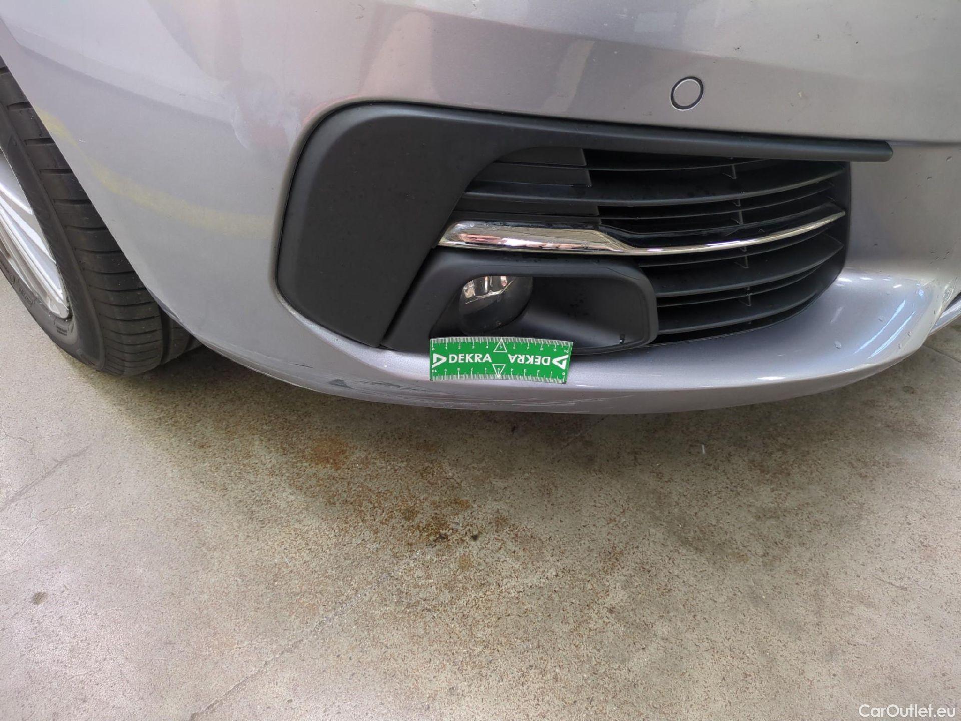  Peugeot  308  Allure 1.2 PureTech 130CV BVA8 E6d #16