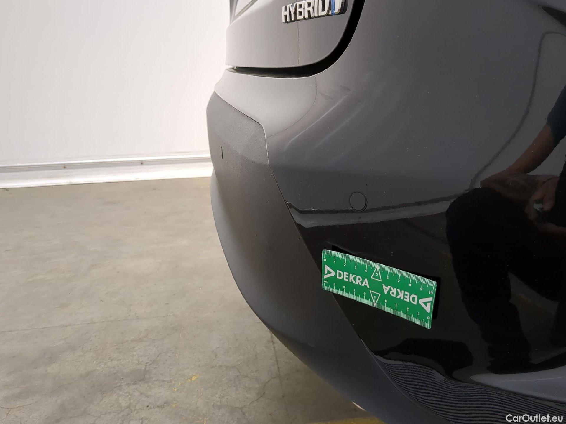  Toyota  Yaris Cross TOYOTA  Hybride / 2021 / 5P / SUV 1.5 HYBRID 116H DYNAMIC BUSINESS BEYOND #39