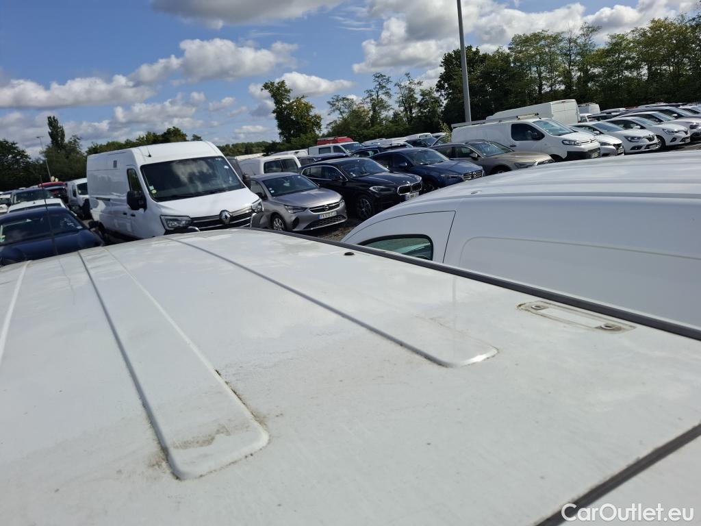  Fiat  Doblo FIAT Doblò Cargo / 2015 / 4P / Fourgonnette 1.6 Multijet 105 Pro Lounge #25