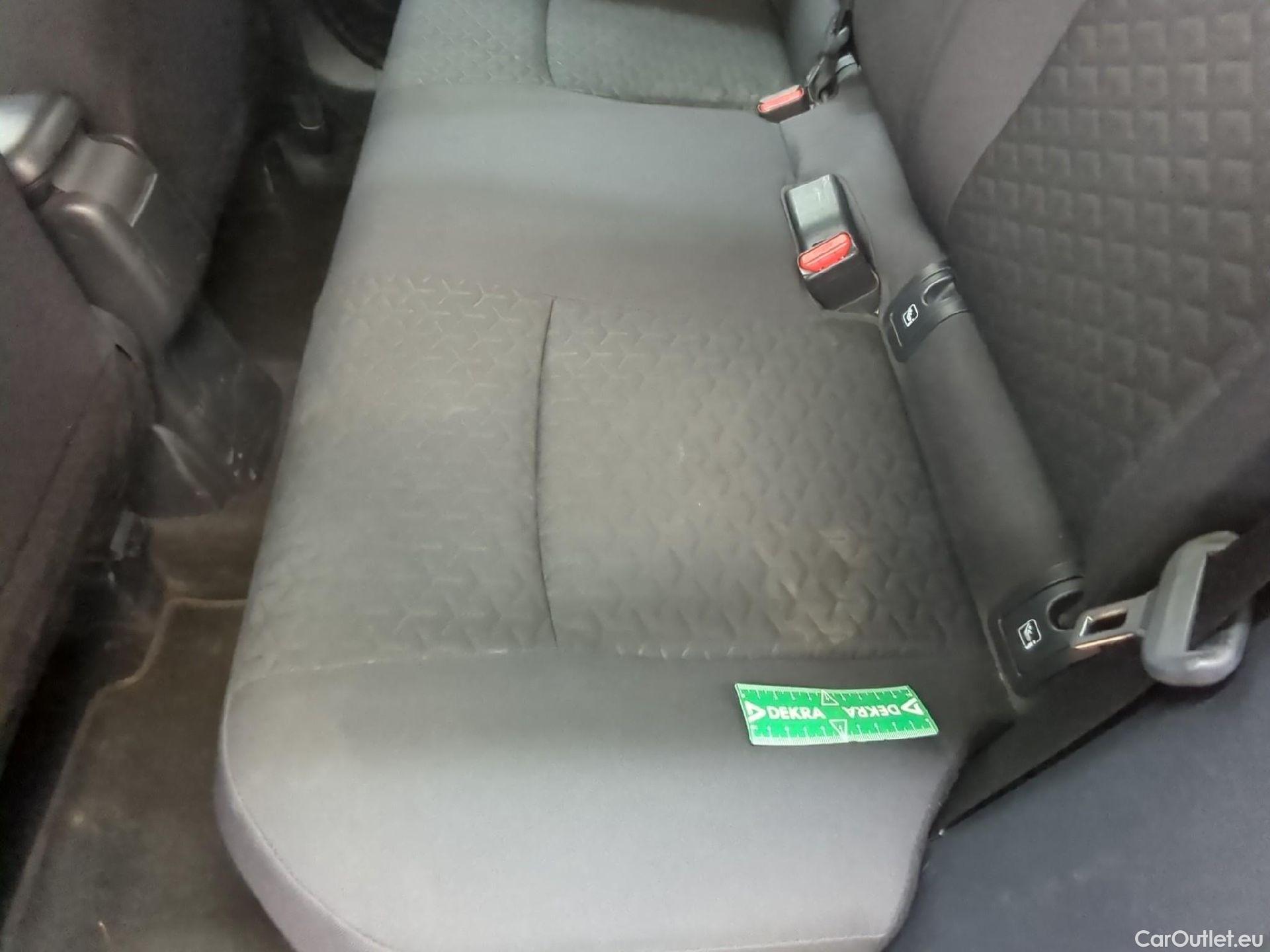  Toyota  Yaris Cross TOYOTA  Hybride / 2021 / 5P / SUV 1.5 HYBRID 116H DYNAMIC BUSINESS BEYOND #2