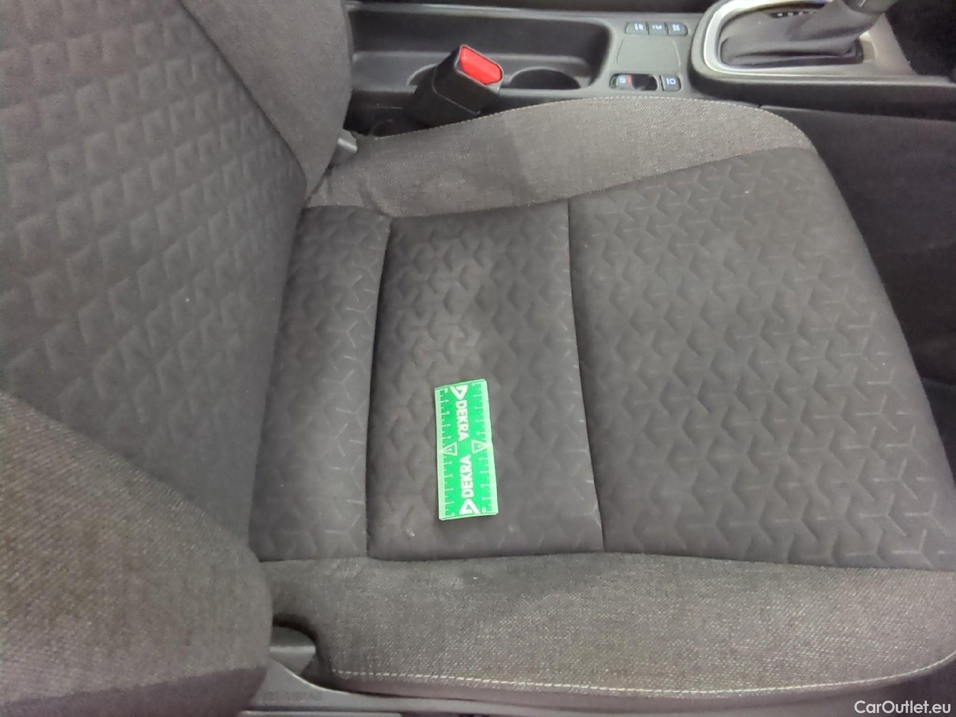  Toyota  Yaris Cross TOYOTA  Hybride / 2021 / 5P / SUV 1.5 HYBRID 116H DYNAMIC BUSINESS BEYOND #4