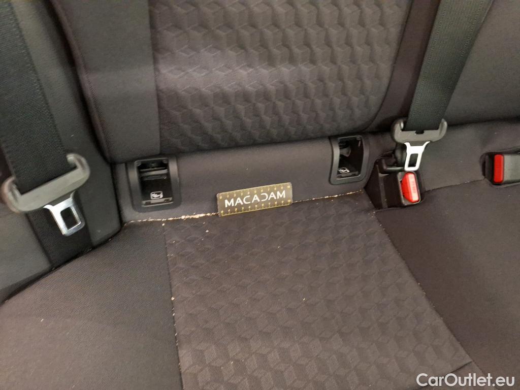  Toyota  Yaris TOYOTA  Hybride / 2019 / 5P / Berline Hybride 116h Dynamic Business Beyond Zer #7