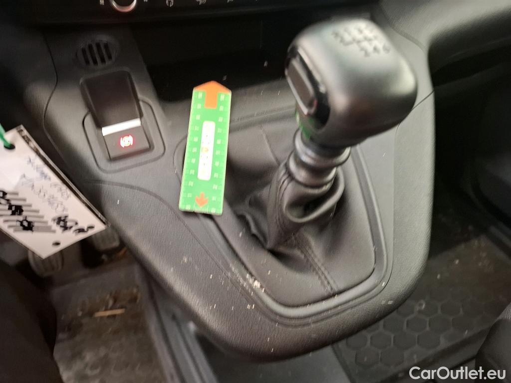  Citroen  Berlingo  Fourgon Club M 650 1.5 BlueHDi 100CV BVM6 E6d #7