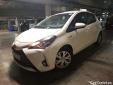  Toyota  Yaris TOYOTA  Hybride / 2017 / 5P / Berline 1.5 VVT-I HYBRID France Business 