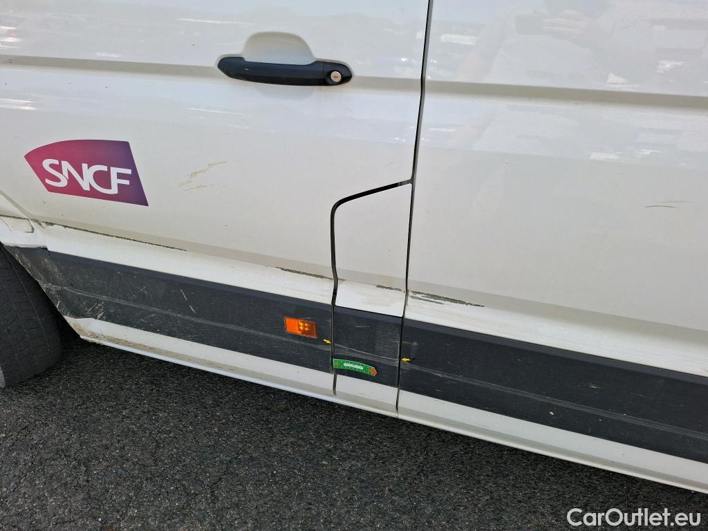  Volkswagen  Crafter  Fourgon Fourgon 35 lang mit Hochdach FWD 2.0 140CV BVM6 #41