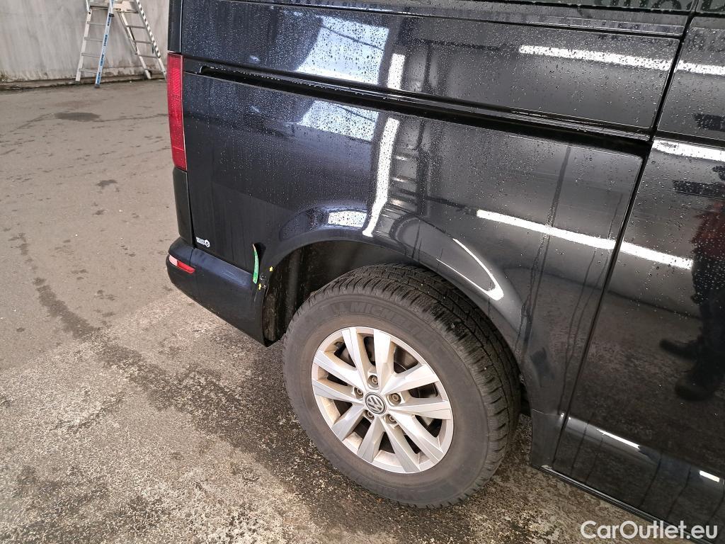  Volkswagen  Transporter VOLKSWAGEN  / 2019 / 4P / Fourgon vitré 2.0 TDi 150 DSG7 L1H1 Business #25