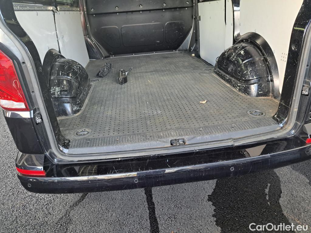  Volkswagen  Transporter VOLKSWAGEN  / 2019 / 4P / Fourgon vitré 2.0 TDi 150 DSG7 L1H1 Business #21