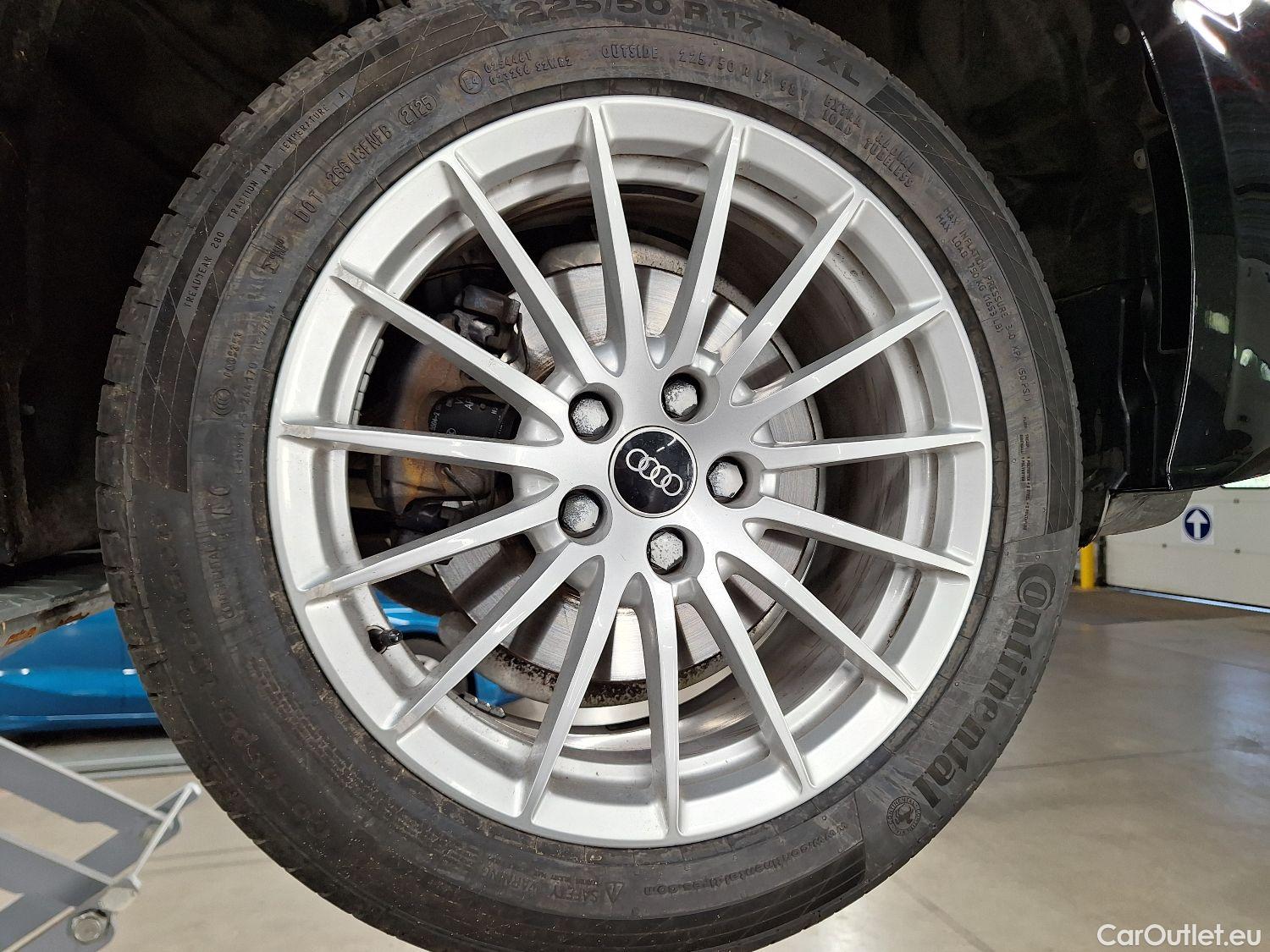  Audi  A5 Sportback Audi, A5 SB FL'20, Audi  30 TDI S tronic Business Edition #1