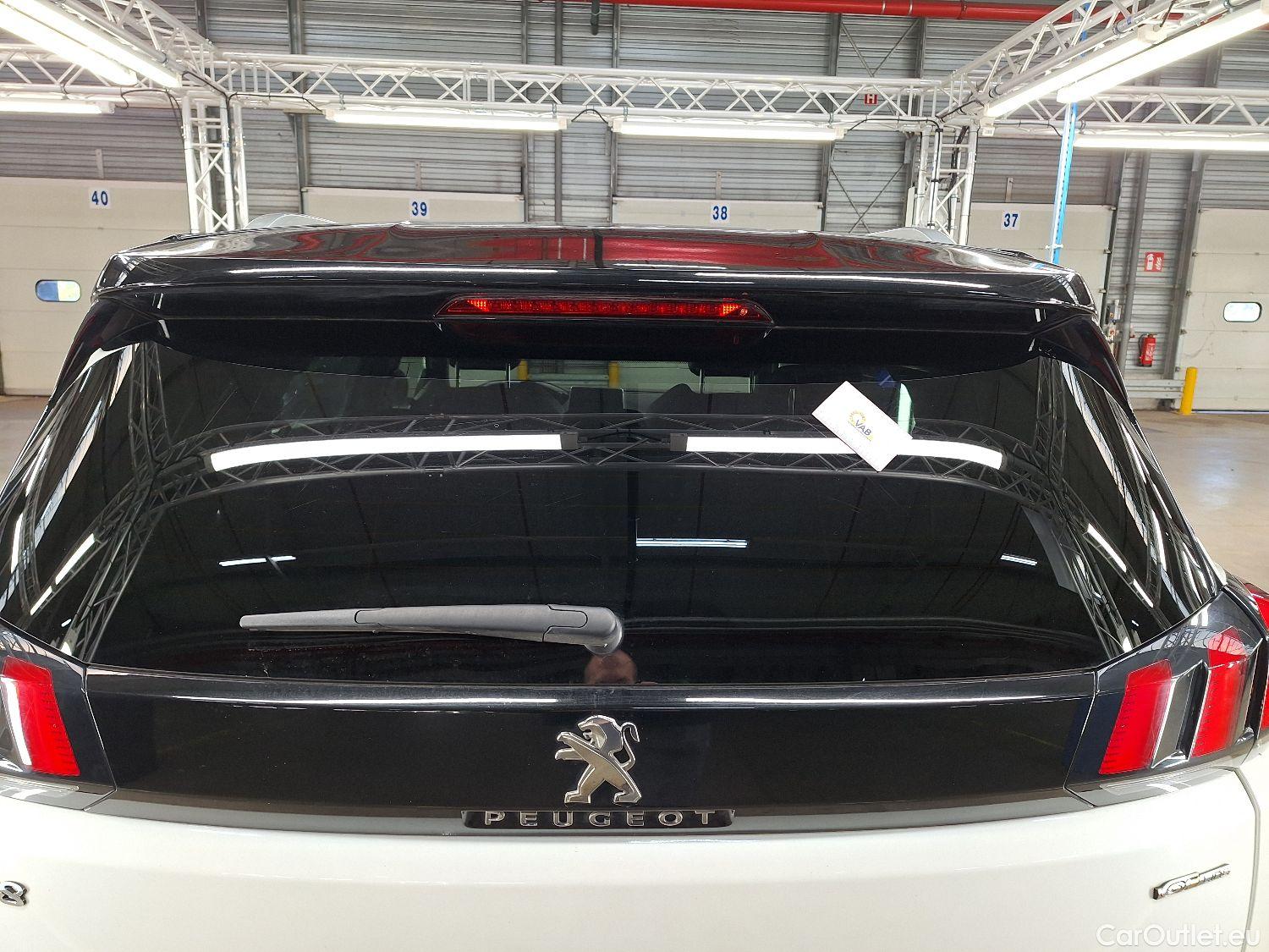  Peugeot  5008 Peugeot,  '16, Peugeot  1.5 BlueHDi 96kW S&S EAT8 GT Line 5d 7pl #27