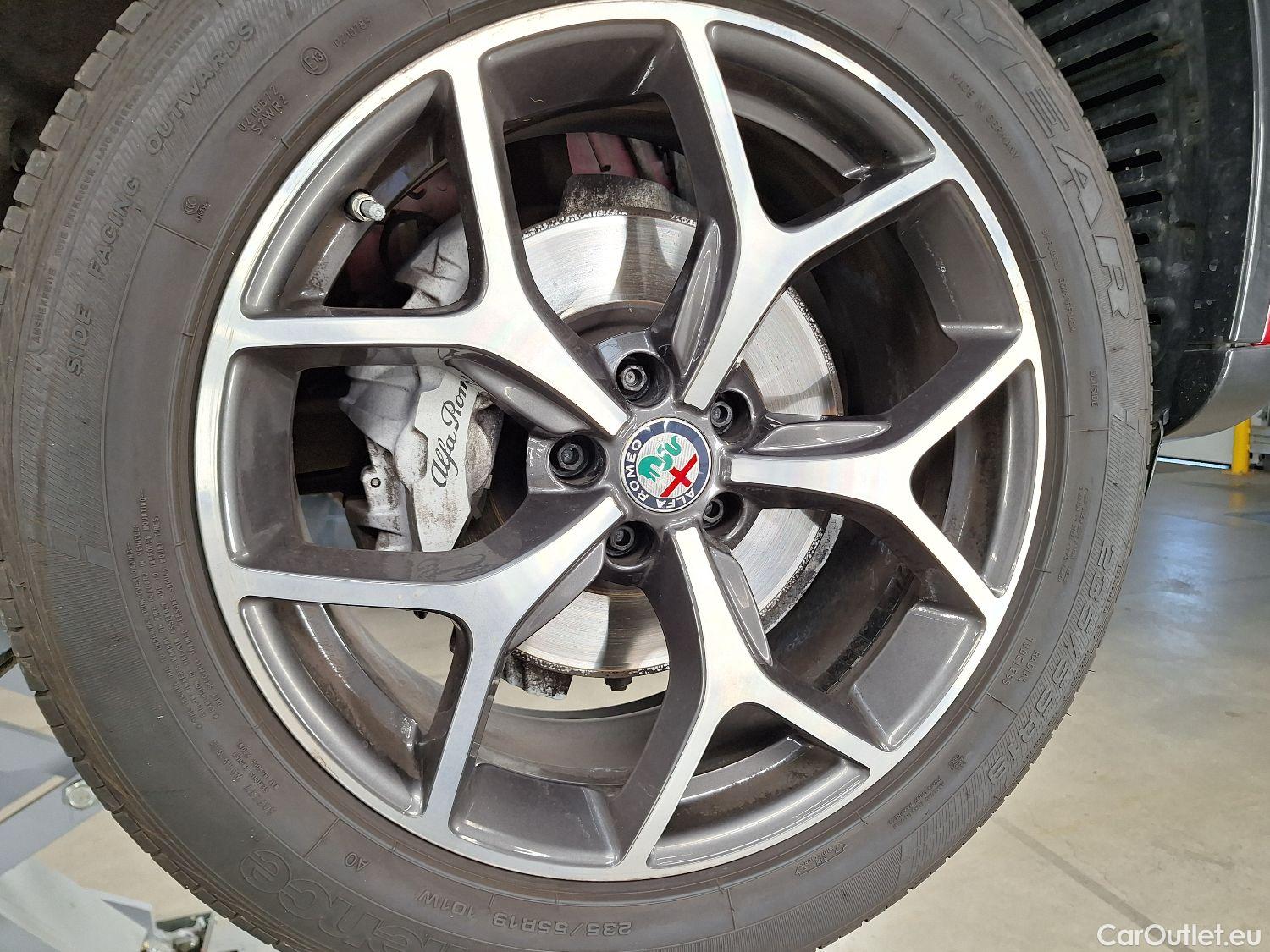  Alfa Romeo   STELVIO Alfa Romeo, '17, Alfa Romeo 2.2 D 160 TI 5d #1
