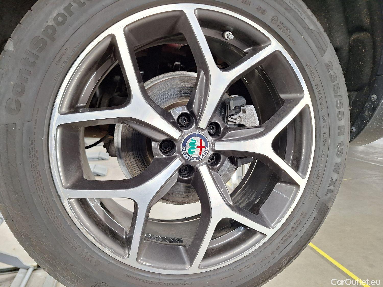  Alfa Romeo   STELVIO Alfa Romeo, '17, Alfa Romeo 2.2 D 160 TI 5d #9