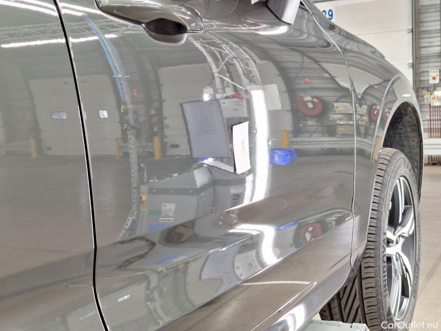  Volvo  XC60 Volvo,  '17, Volvo  T6 Recharge Geartronic R-Design 5d #43