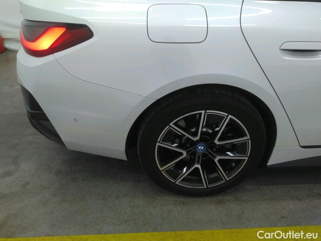  Bmw  Serie 4 Série i4 Gran Coupe 35 eDrive M Sport 70kWh BVA #18