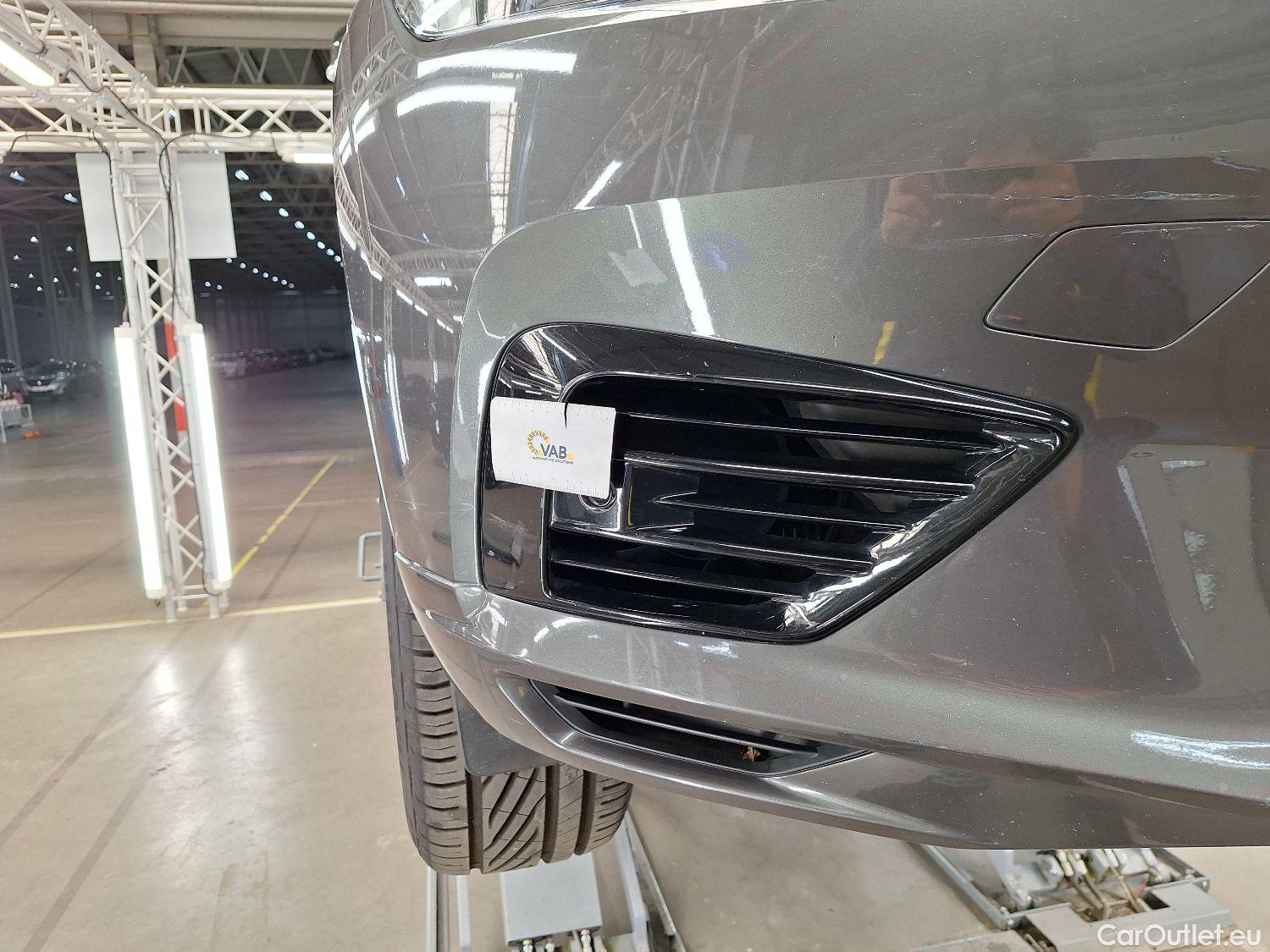  Volvo  XC60 Volvo,  '17, Volvo  T6 Recharge Geartronic R-Design 5d #13