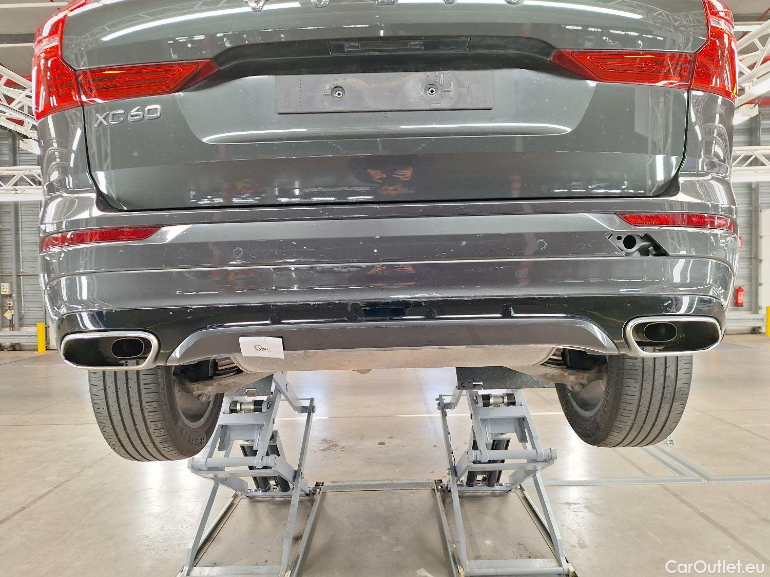  Volvo  XC60 Volvo,  '17, Volvo  T6 Recharge Geartronic R-Design 5d #21
