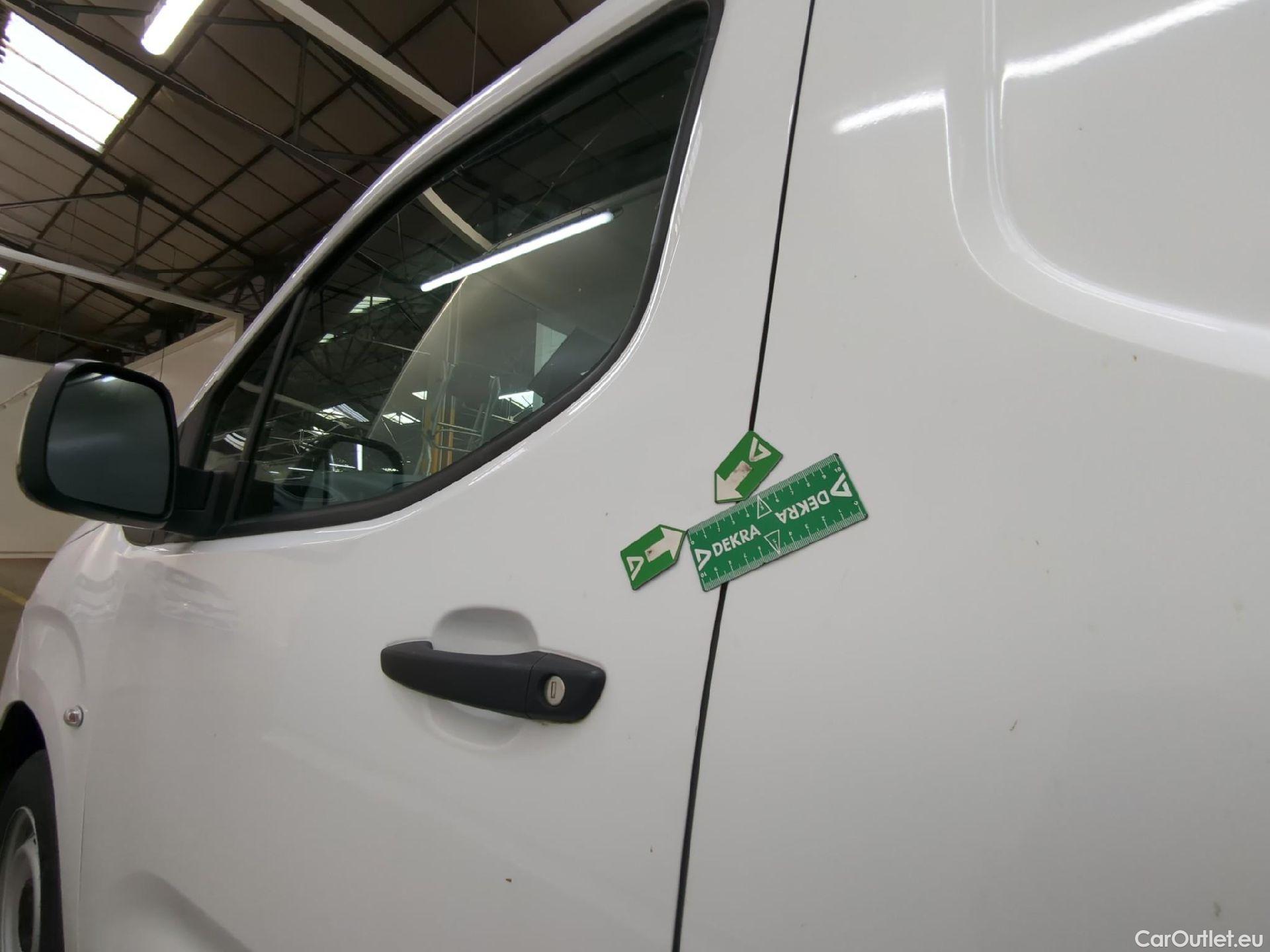  Citroen  Berlingo  Fourgon Driver M 650 1.5 BlueHDi 100CV BVM6 E6d #9