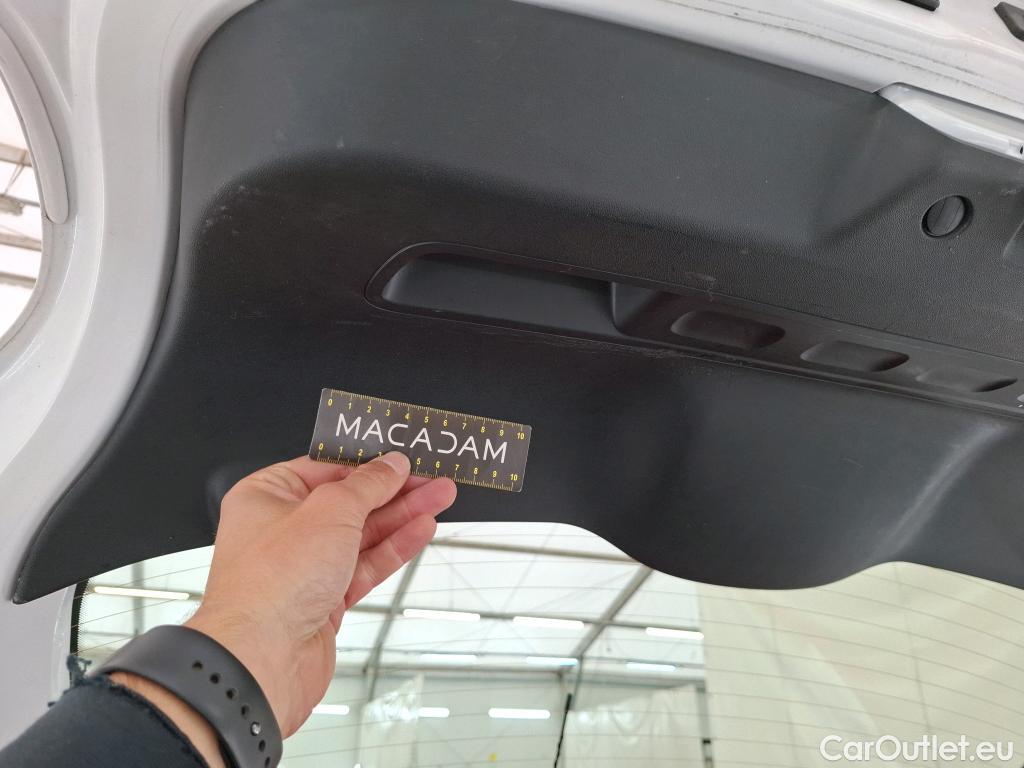  Citroen  C3  Shine 1.2 PureTech 80CV BVM5 E6 #17