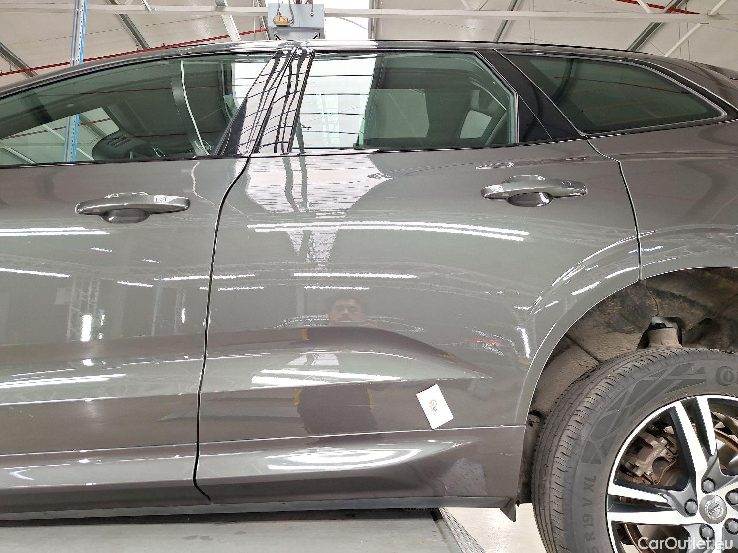  Volvo  XC60 Volvo,  '17, Volvo  T6 Recharge Geartronic R-Design 5d #35