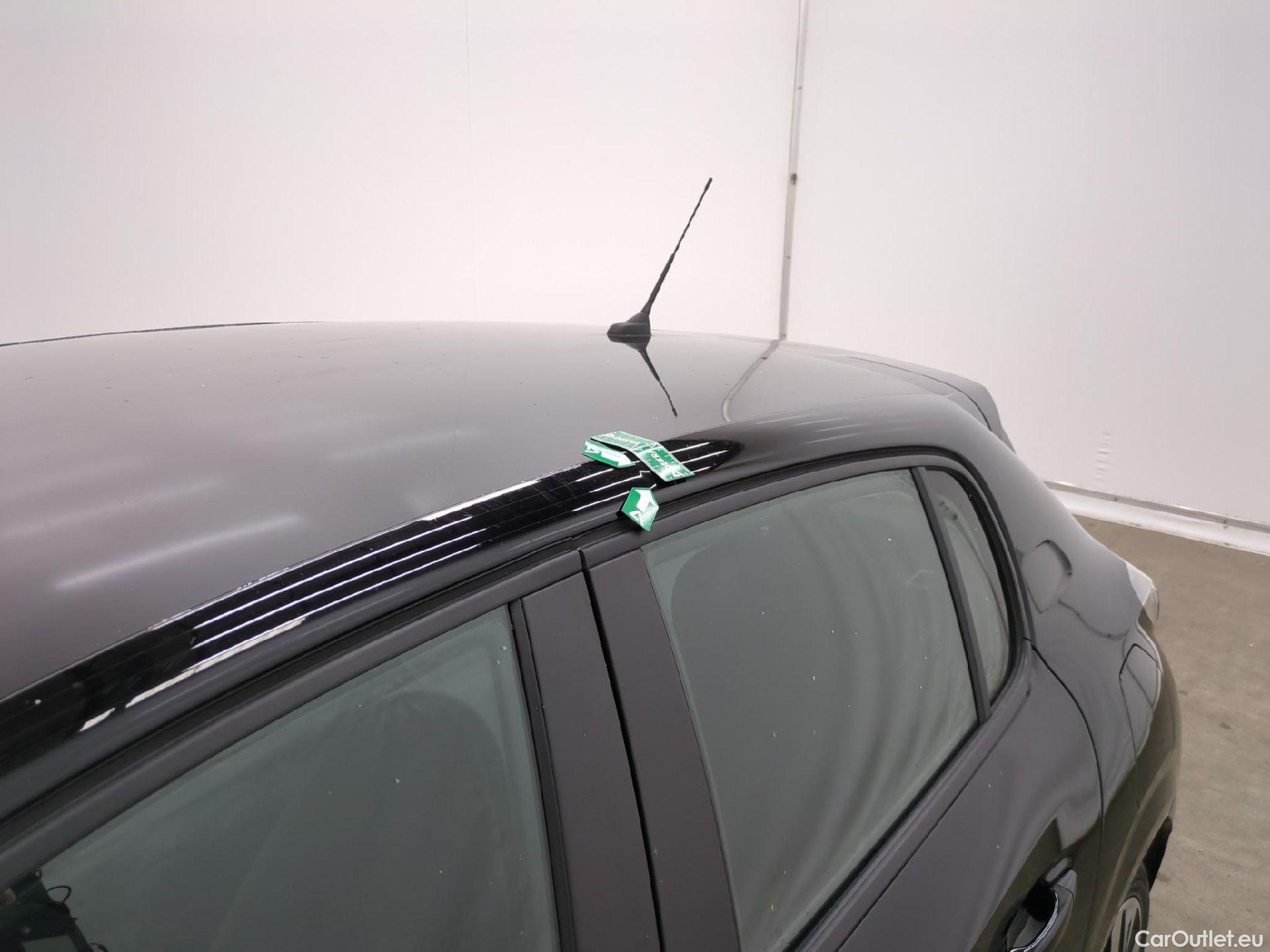  Peugeot  208  Active Pack 1.2 PureTech 100CV BVM6 E6d #19
