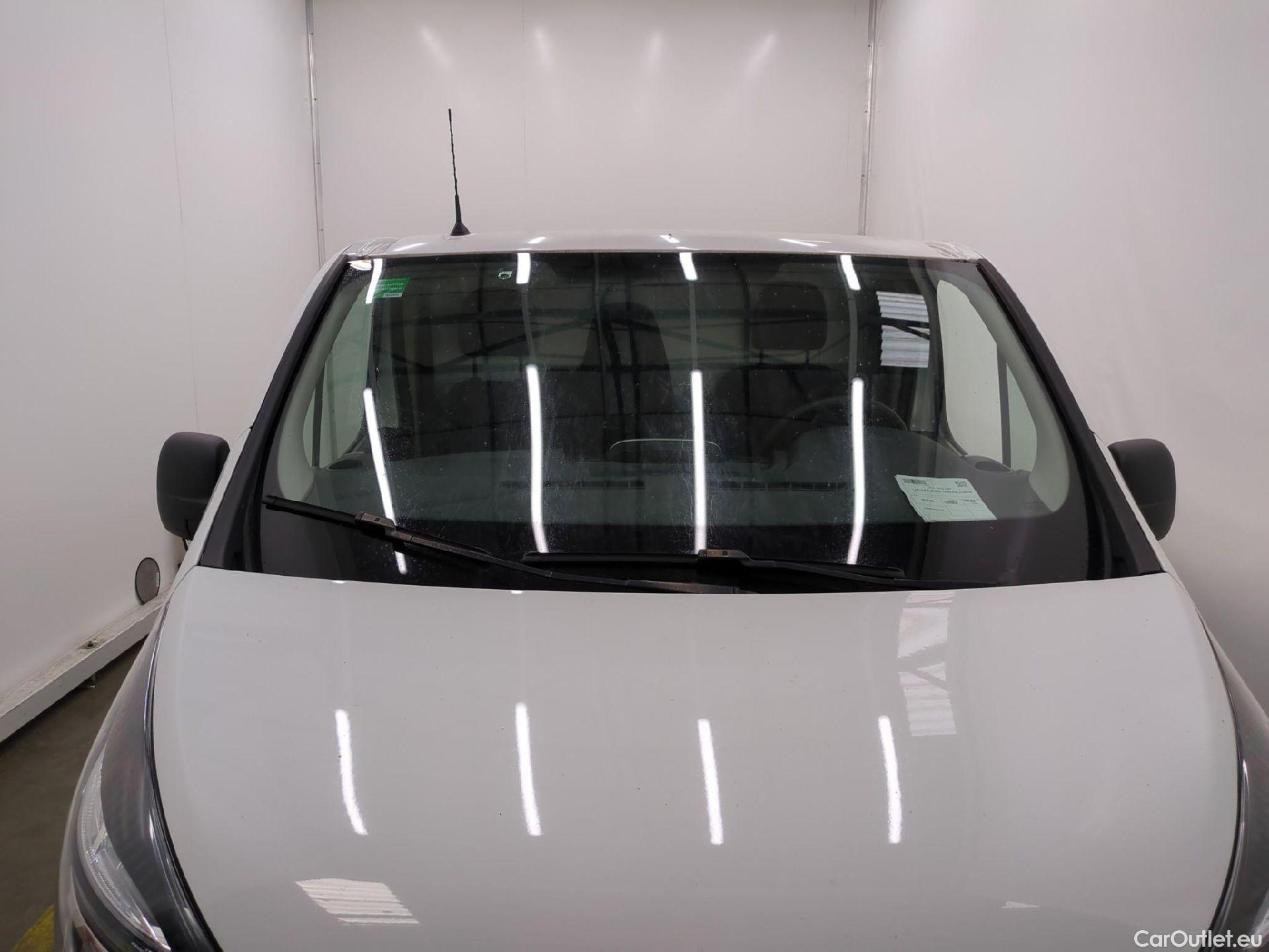  Renault  Trafic RENAULT  VU 4p Fourgon FG GCF L2H1 1300 dCi 120 #16