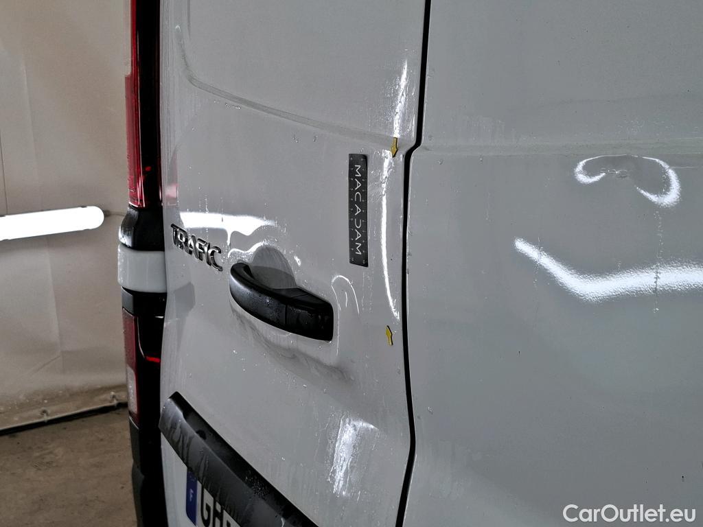  Renault  Trafic  III Fourgon L2H1 3T Confort 2.0 dCi 130CV BVM6 E6d #6