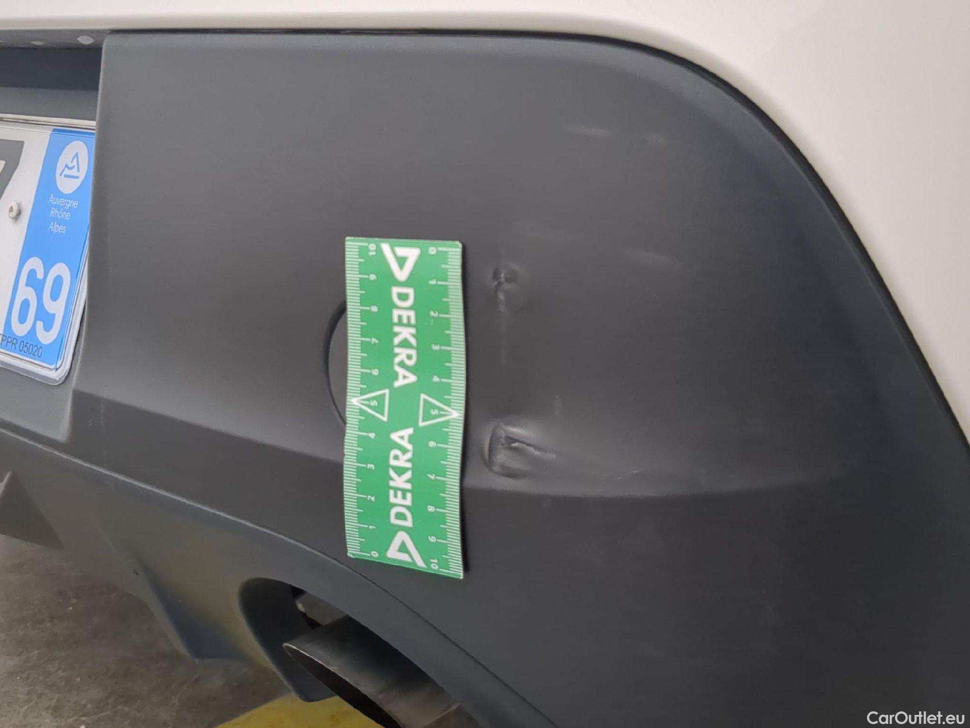  Peugeot  208  Premium 1.2 PureTech 75CV BVM5 E6d #51