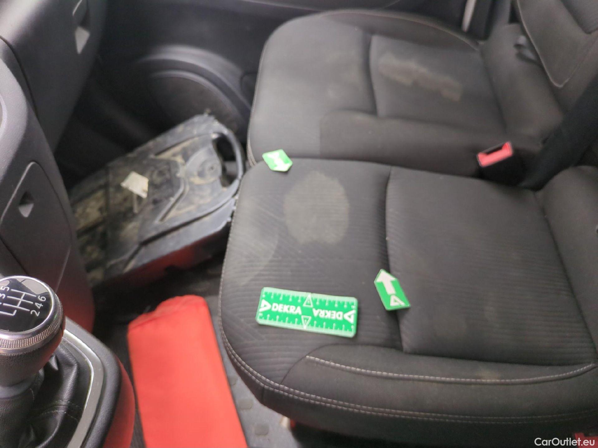  Renault  Trafic RENAULT  VU 4p Fourgon FG GCF L2H1 1300 dCi 120 #10