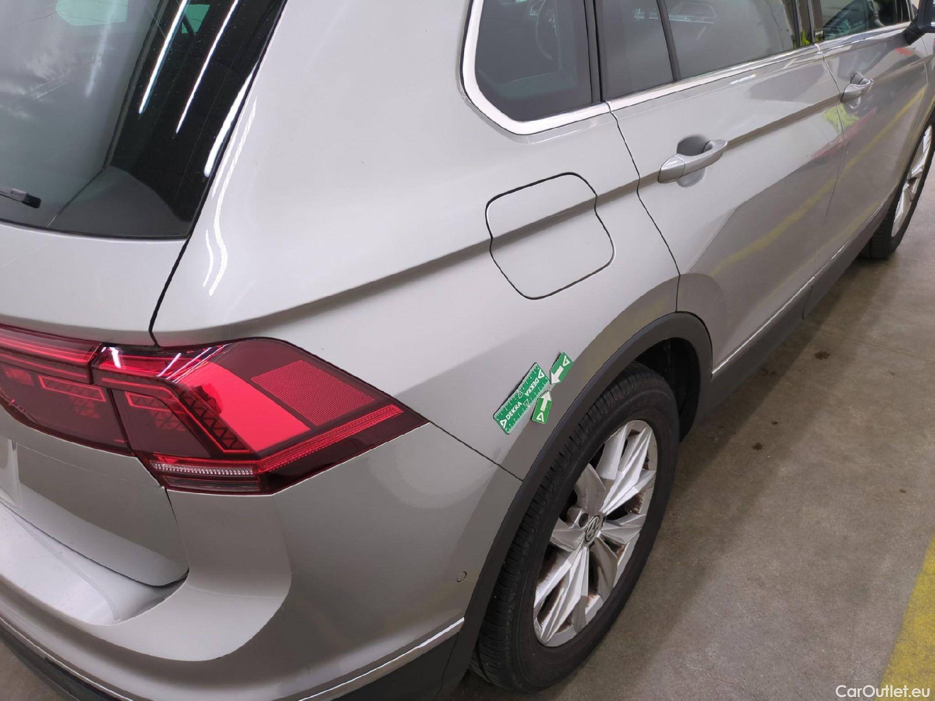  Volkswagen  Tiguan VOLKSWAGEN  5p SUV 2.0 TDI 150 DSG7 Carat #2