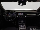  Alfa Romeo   STELVIO ALFA ROMEO / 2017 / 5P / SUV 2.2 TD 210 CV VELOCE AT8 Q4 #3