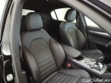  Alfa Romeo   STELVIO ALFA ROMEO / 2017 / 5P / SUV 2.2 TD 210 CV VELOCE AT8 Q4 #13
