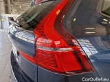  Volvo  XC60 VOLVO  / 2017 / 5P / SUV B4 AWD GEARTR. BUSINESS #60