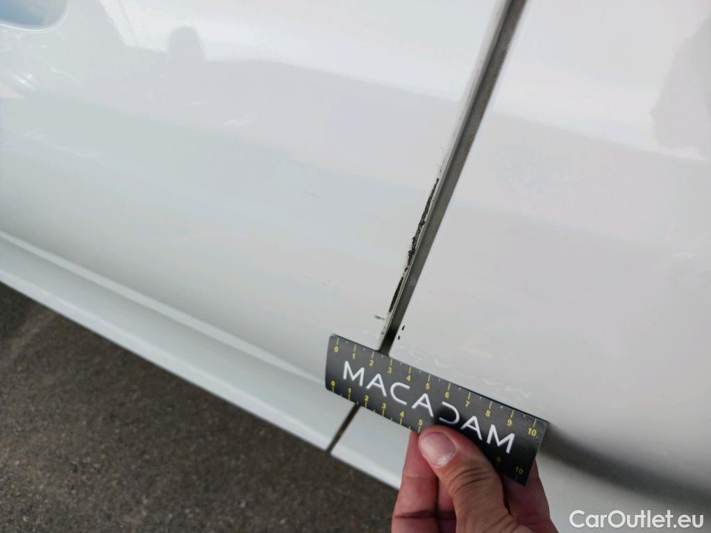  Bmw  I3  BMW / 2017 / 5P / berlina con portón 94ah #2